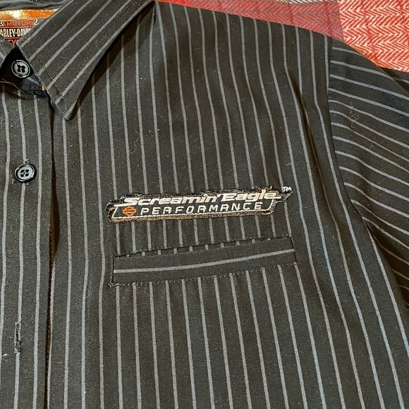 HD Screaming Eagle Garage Shirt-M - Picture 2 of 4